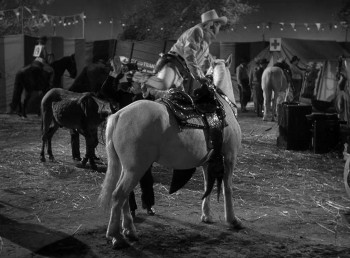 Ride 'Em Cowboy (1942) download